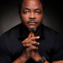 Photographer Akorede Olabanji