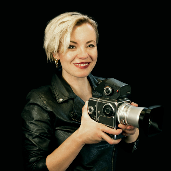 Photographer Galina Volmillere
