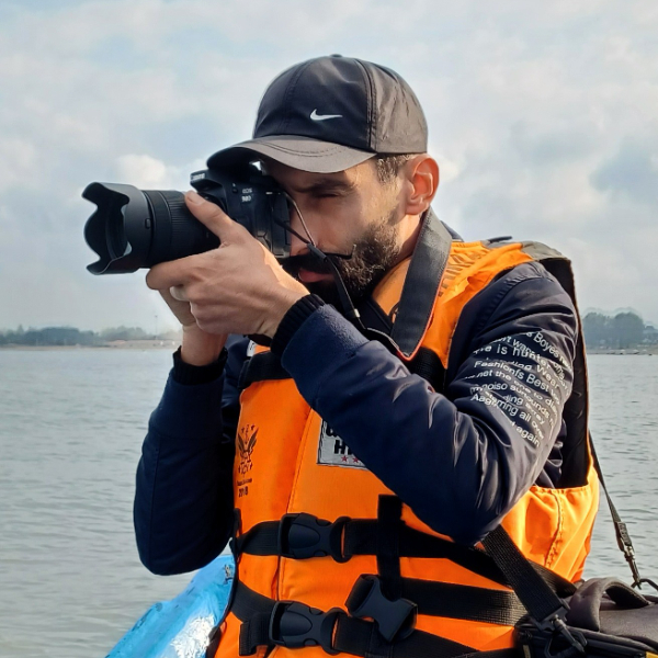 Photographer Mohammad Hasan Raziabadi