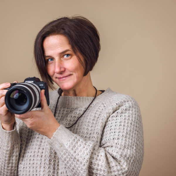 Photographer Eimi Thorén