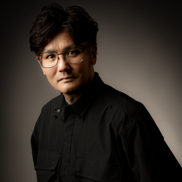 Photographer Seiichiro Himura