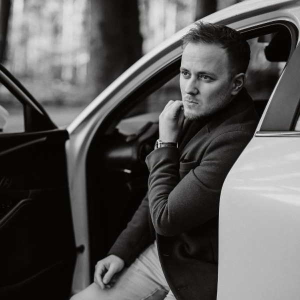 Photographer Peter Schulcz