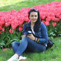 Photographer Seher Kandiloğlu