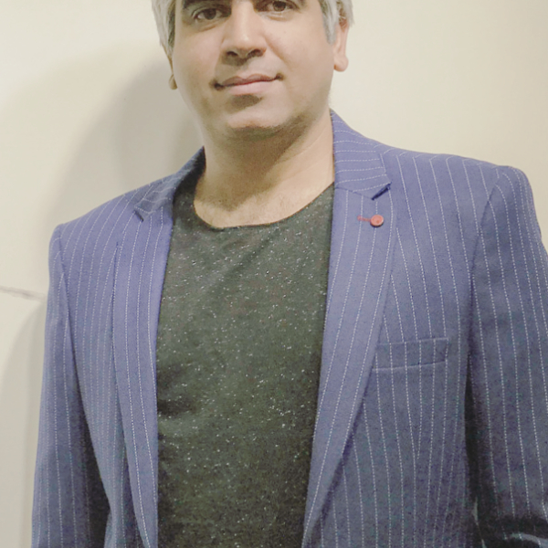 Photographer Ehsan Aryaeifar