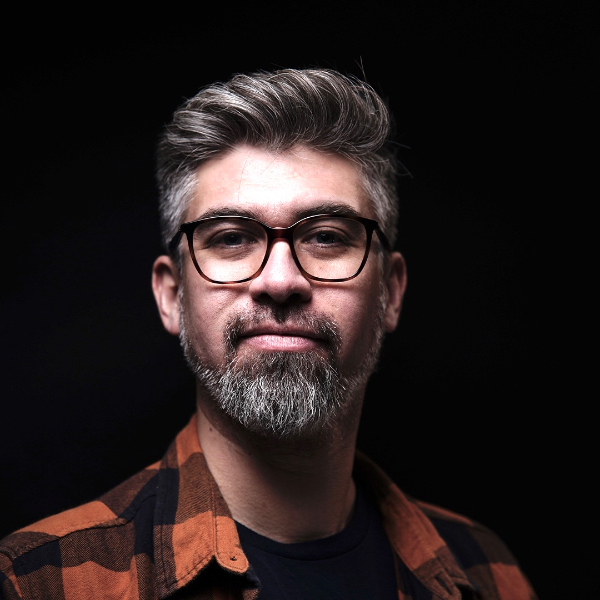 Photographer Gonzalo Farias