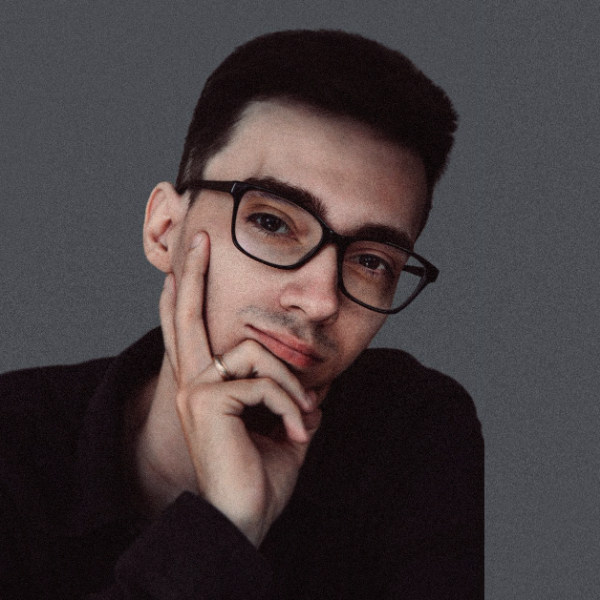 Photographer Fedor Ushakov