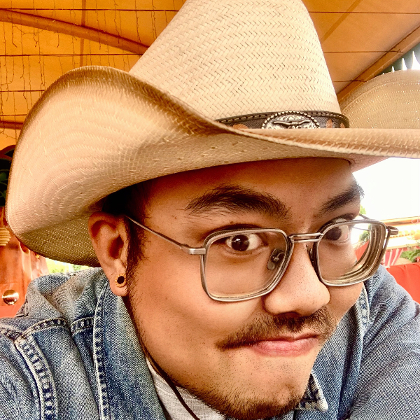 Photographer 希 罗