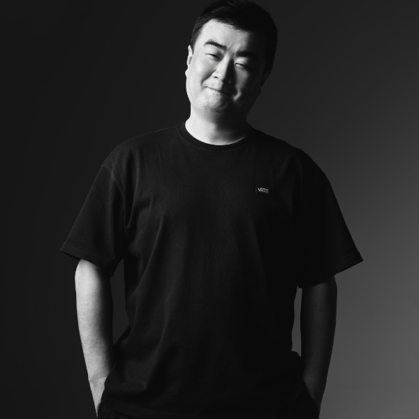 Photographer Wang Jiaqing