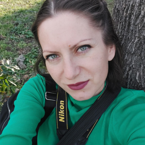 Photographer Alexandra Agop