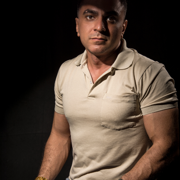 Photographer Borna Mohajer Davijani