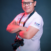 Photographer Min Kyawlwin