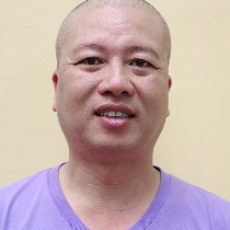 Photographer Nguyễn Tuấn