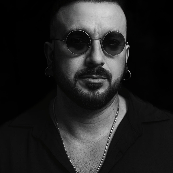 Photographer José Ángel Nicolás