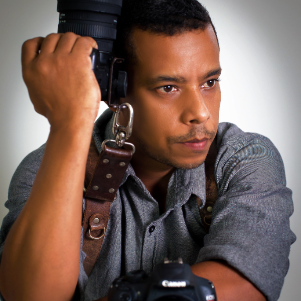 Photographer Ademir Batista