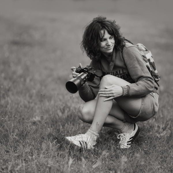 Photographer Mamerta Daukinte