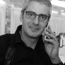 Photographer Vicente Dominguez Varela