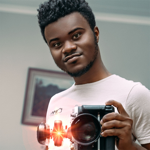 Photographer Emmanuel Ojo